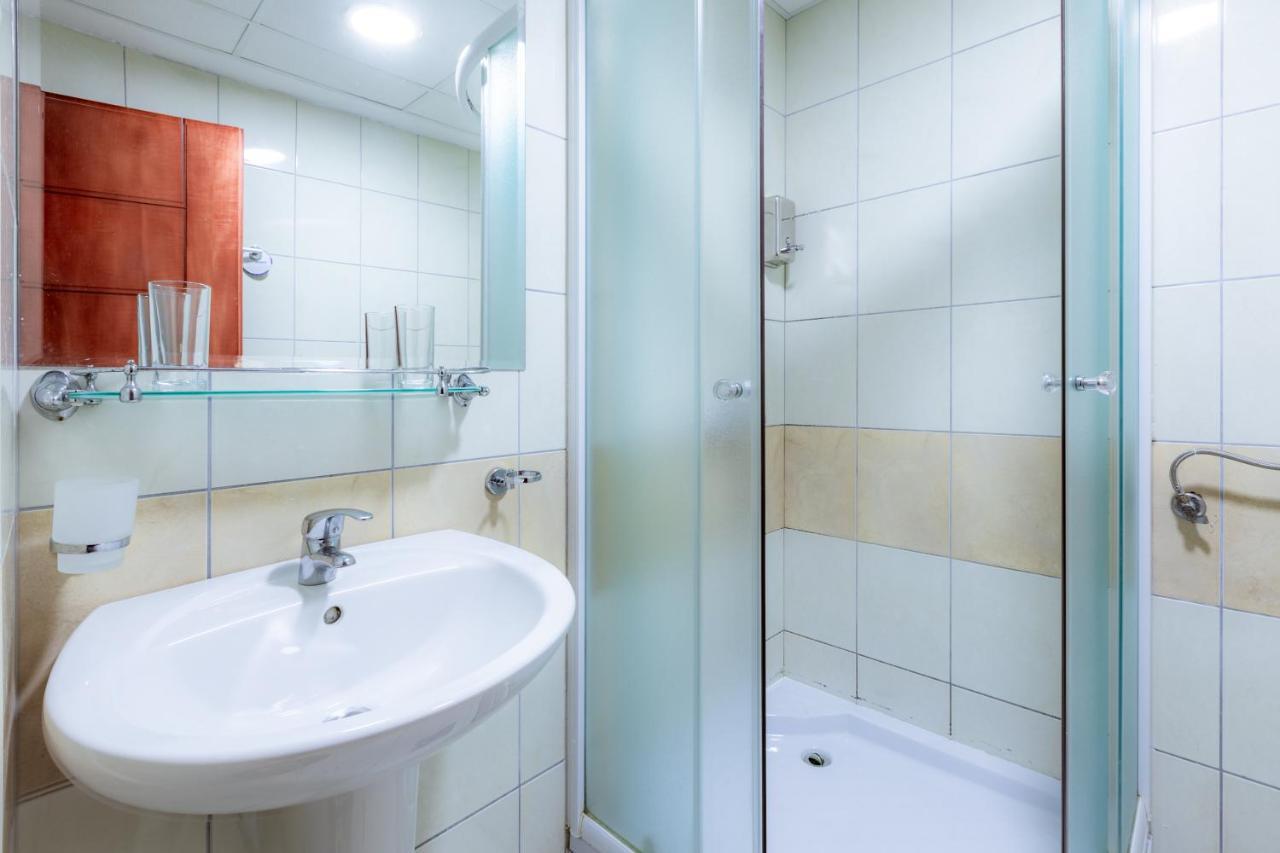 Hotel Sport, Resort מוורובו מראה חיצוני תמונה